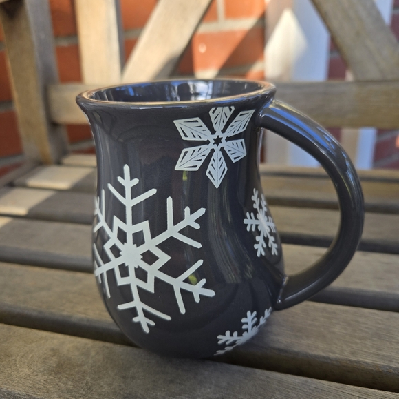 Temptations By Tara Snowflake 16 oz Mug - Picture 1 of 4